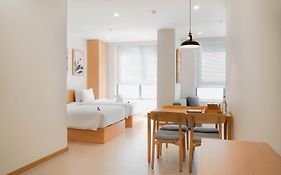 Bcons City Hotel